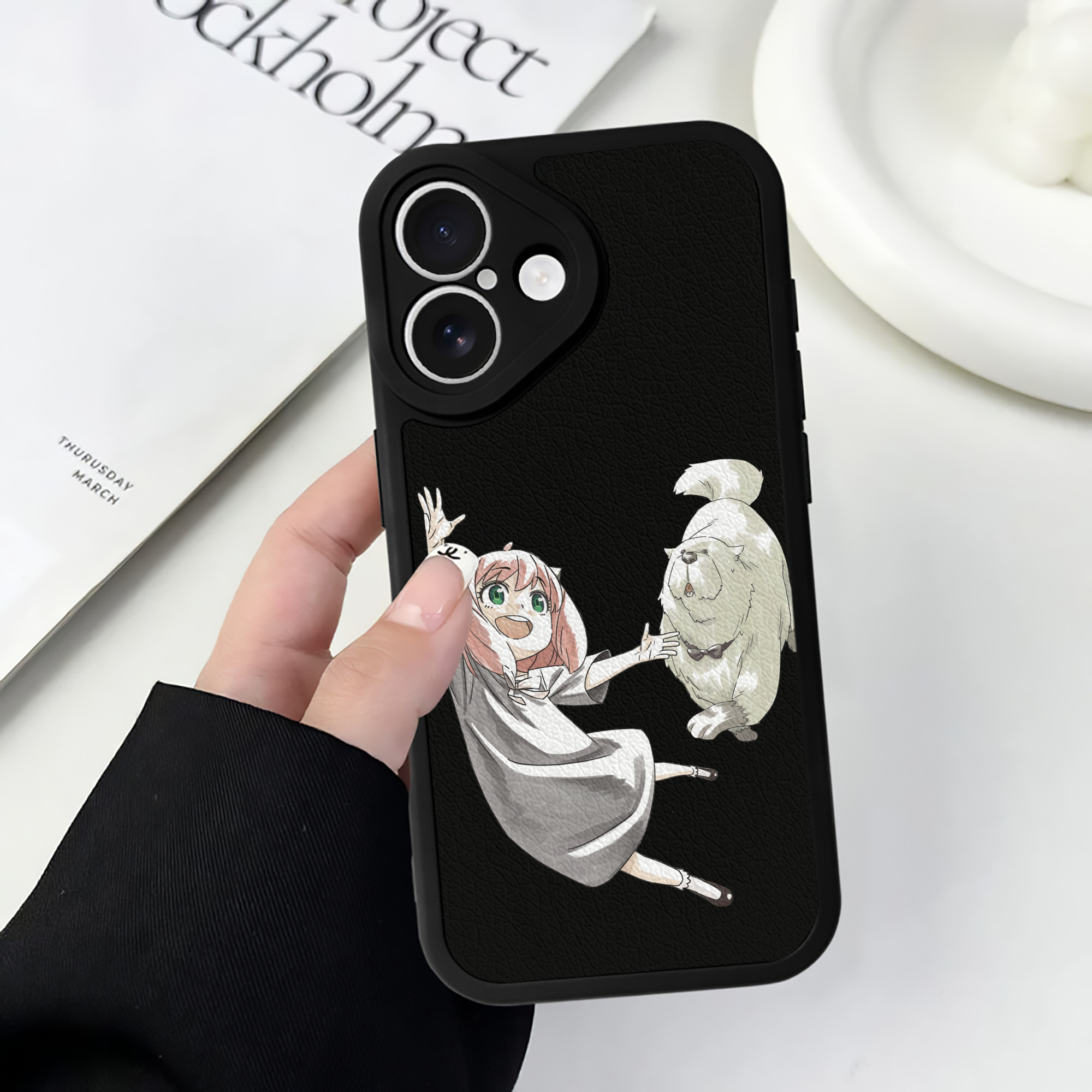（画像用） SPY×FAMILY间谍家家酒 【iPhone 16シリーズ対応】シリコンスマホケース（レザー調） 材質：シリコン